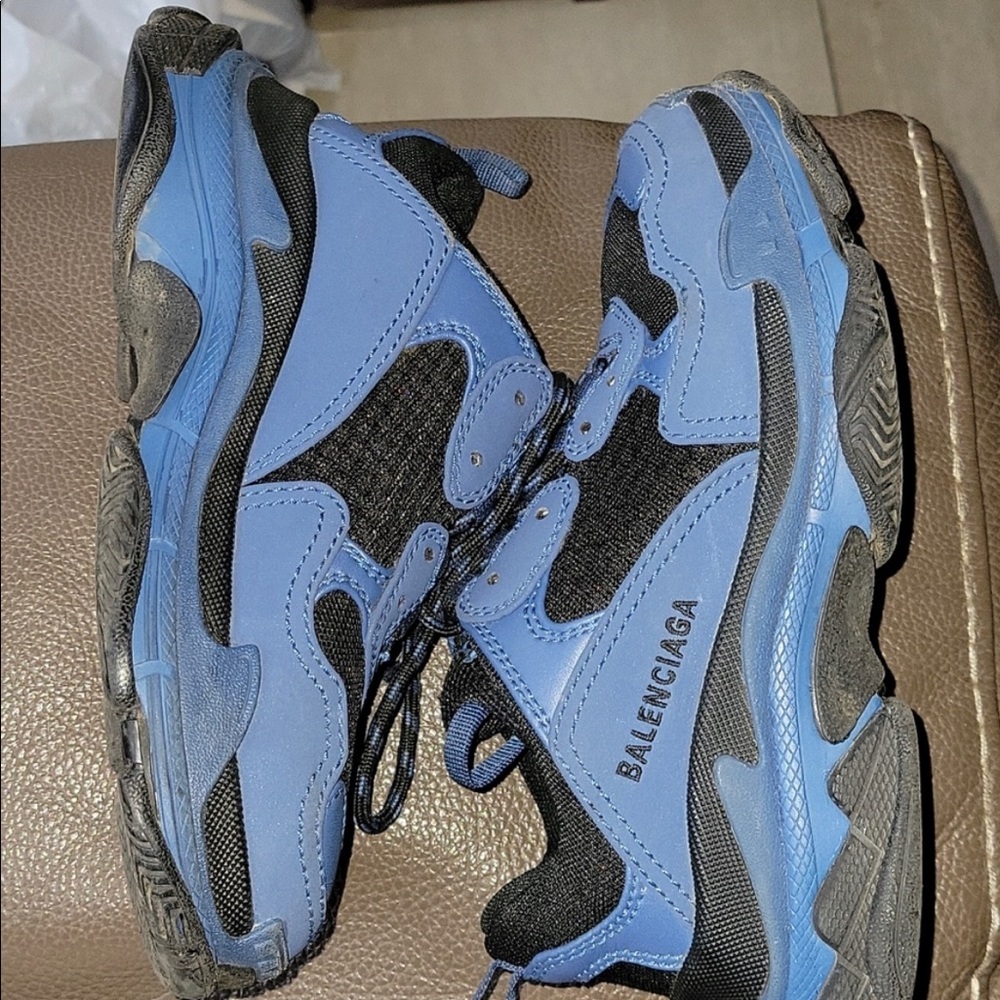 Great condition boys balenciaga sneakers